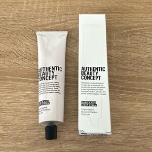 Authentic beauty concept hand & hair light cream
